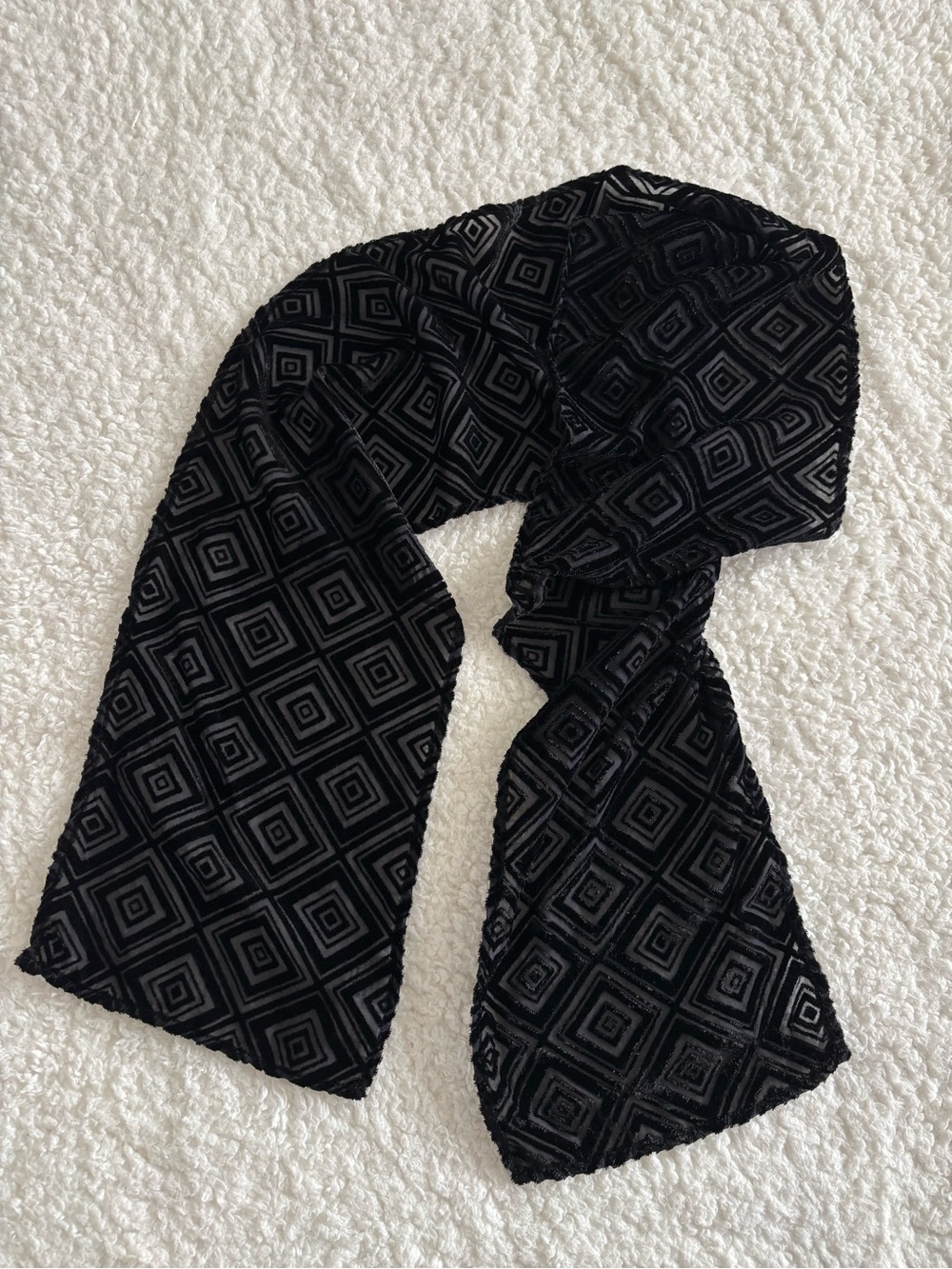 Talbots Black Geometric Print Silk Blend Lightweight Scarf Shawl